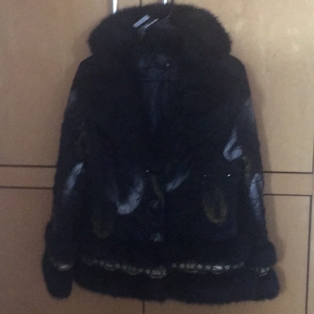 Brand New Radzoli jacket with Fur Collar Size M